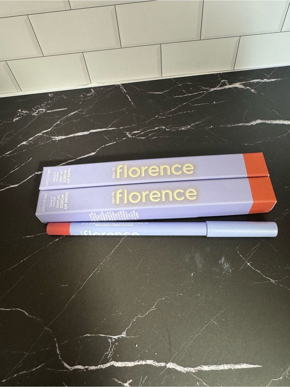 TWO Florence by Mills Lip Liner